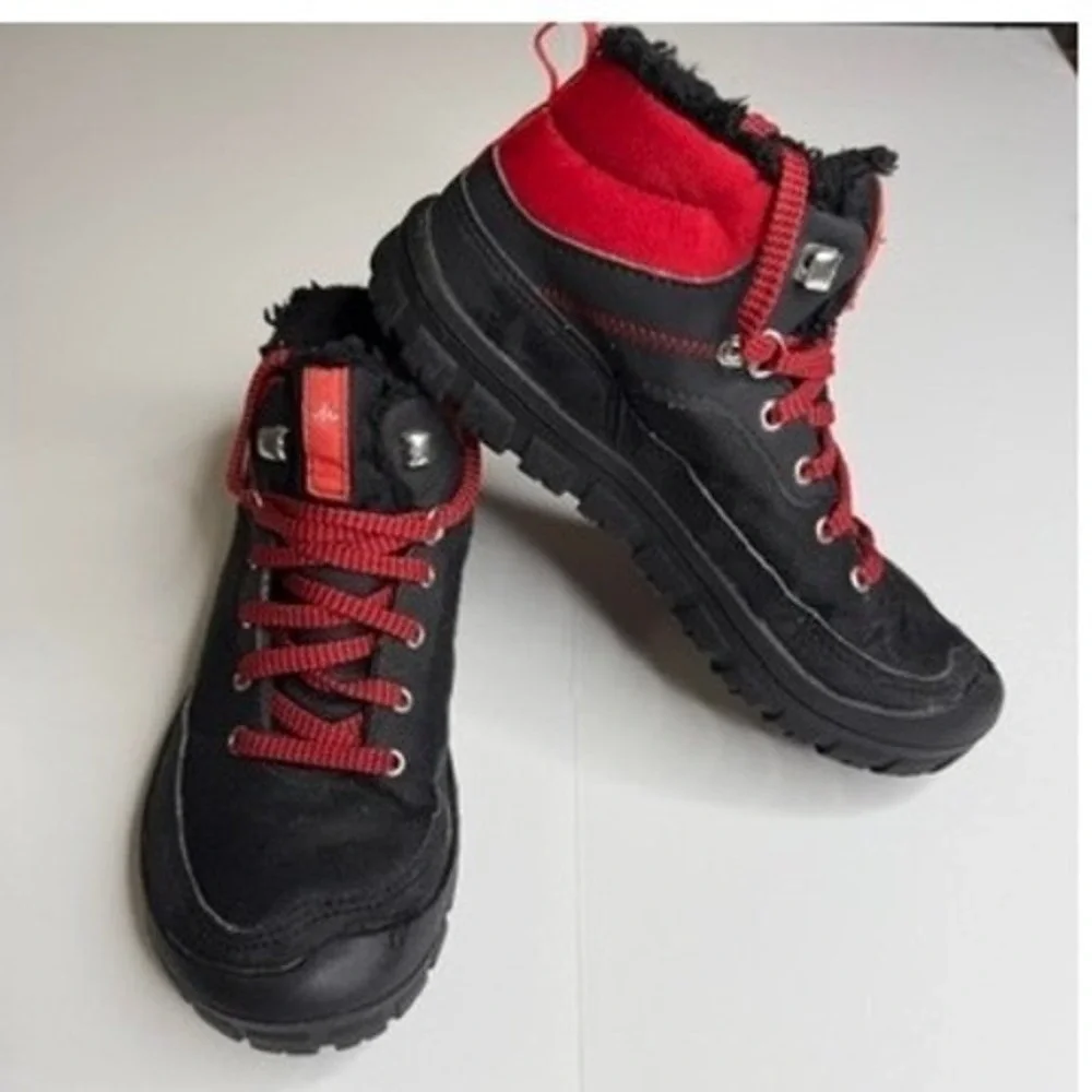 Quechua Decathlon Warm Waterproof Mid-Top‎ Hiking Shoes
